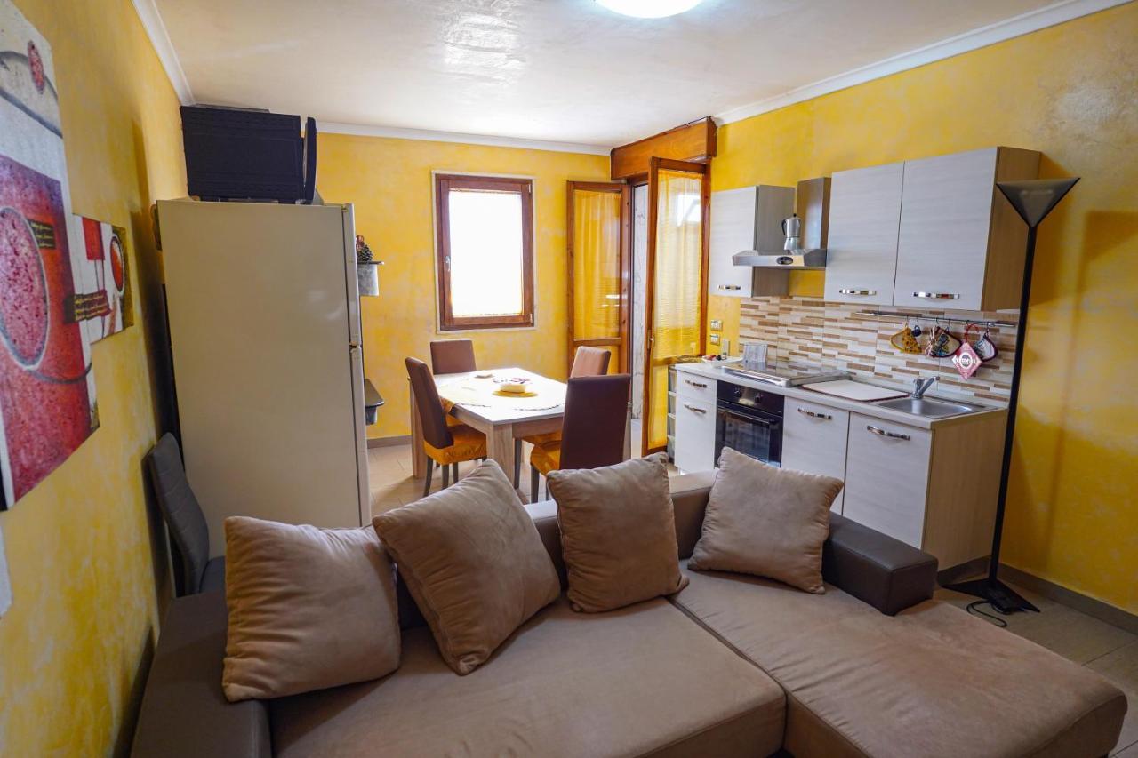 דירות פורטו צ'זראו A Casa Di Lele מראה חיצוני תמונה